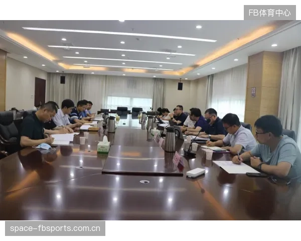 球探、法务、财务系统各自为战，体育经纪公司的数字化协作正在承受内耗